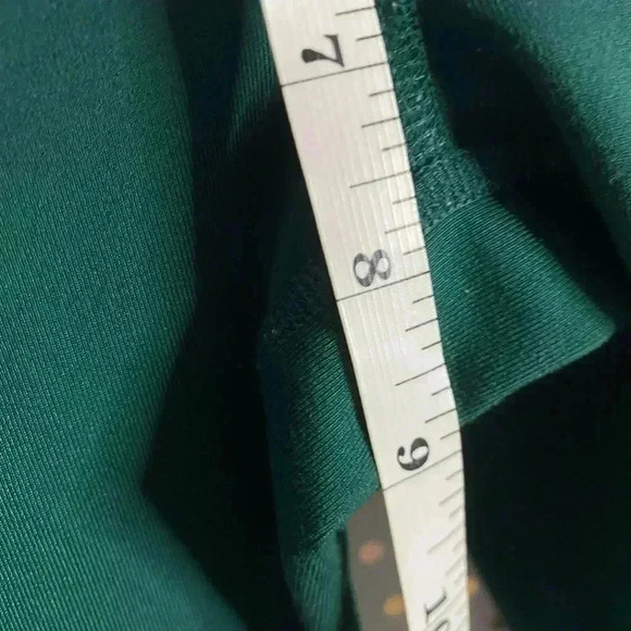 Alo Yoga Green Leggings - Picture 4 of 10